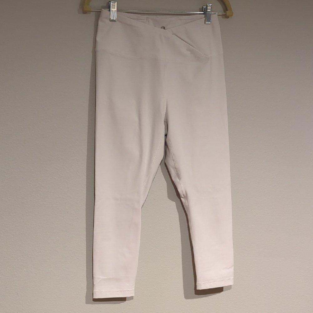 90 Degree by Reflex White Cross Waist Crop Leggings